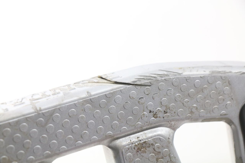 photo de GEPÄCKTRÄGER HONDA XLV VARADERO 125 (2000 - 2006) - Detailansicht des Bauteils