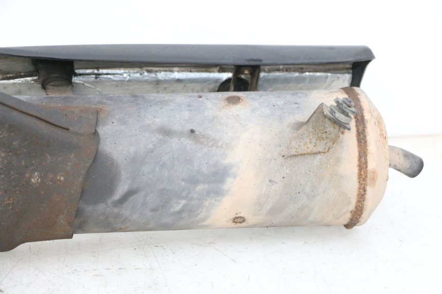 photo de AUSPUFFANLAGE KYMCO AGILITY 4T 50 (2018 - 2022) - Charakteristische Merkmale