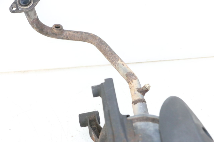 photo de AUSPUFFANLAGE KYMCO AGILITY 4T 50 (2018 - 2022) - Hochauflösende Nahaufnahme