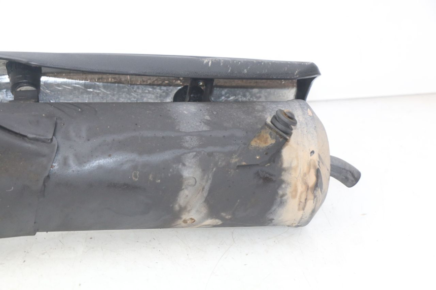 photo de AUSPUFFANLAGE KYMCO AGILITY DELIVERY 4T 50 (2018 - 2023) - Technische Nahaufnahme