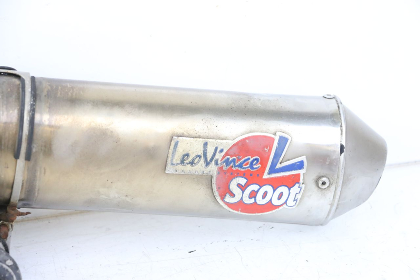 photo de AUSPUFFANLAGE KYMCO AGILITY RS 4T 50 (2009 - 2013) - Details der Befestigungspunkte