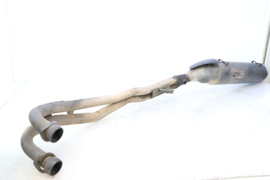 photo de AUSPUFF SUZUKI BURGMAN EXECUTIVE ABS 650 (2006 - 2012) - Details der Befestigungspunkte
