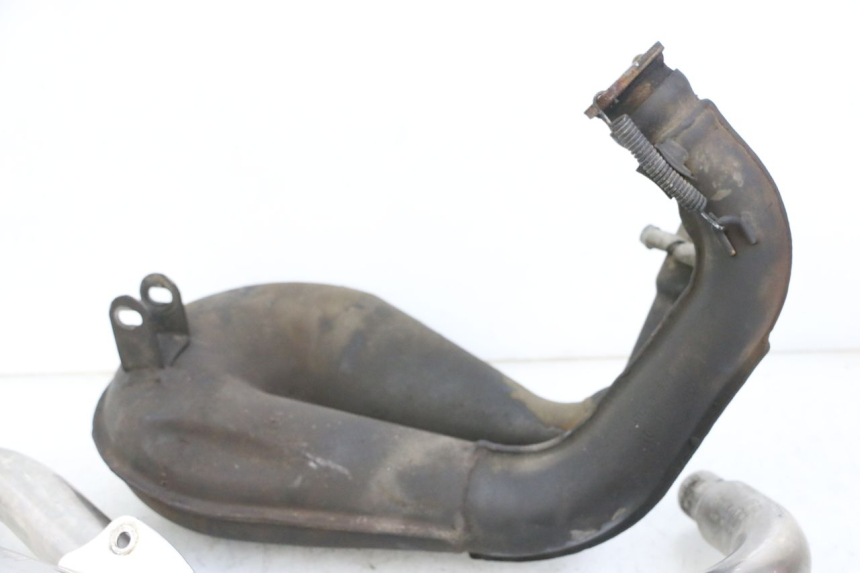 photo de AUSPUFF APRILIA CLASSIC 125 (1995 - 2001) - Details der Befestigungspunkte