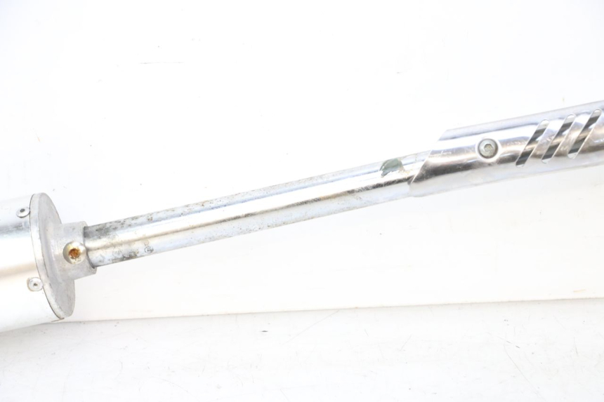 photo de AUSPUFFTOPF CCR DIRT BIKE 125 - Hochauflösende Nahaufnahme