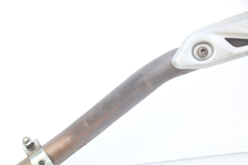 photo de AUSPUFFANLAGE XTRM FACTORY DIRTBIKE BSE 150 - Hochauflösende Nahaufnahme