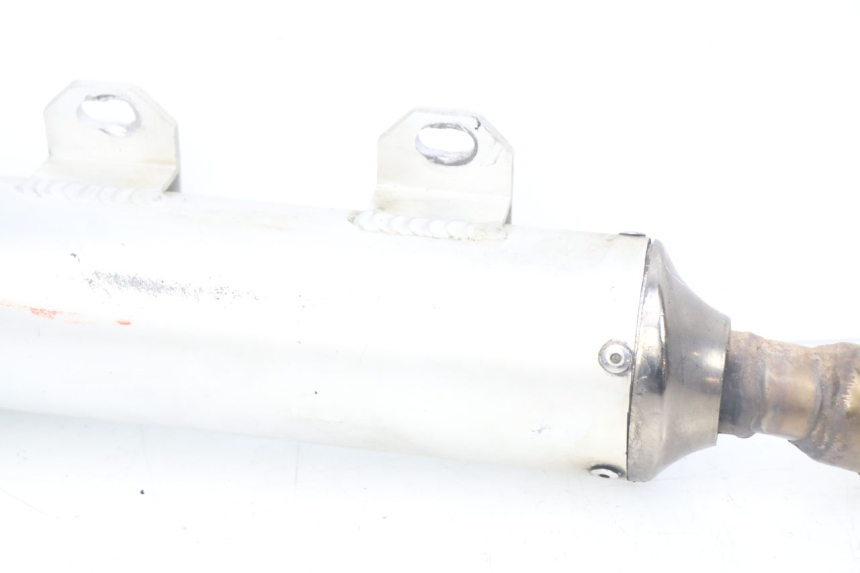 photo de AUSPUFFANLAGE XTRM FACTORY DIRTBIKE BSE 150 - Detaillierte Sichtprüfung