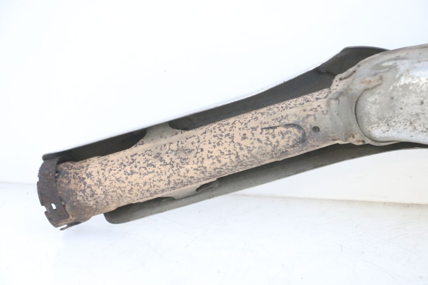 photo de RECHTSAUSPUFF SUZUKI DL V STROM 1000 (2002 - 2007) - Details der Befestigungspunkte