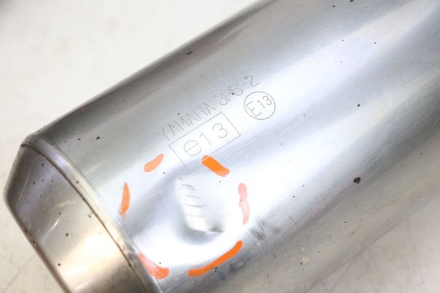 photo de RECHTS AUSPUFF YAMAHA FJR ABS 1300 (2006 - 2012) - Detailansicht des Bauteils