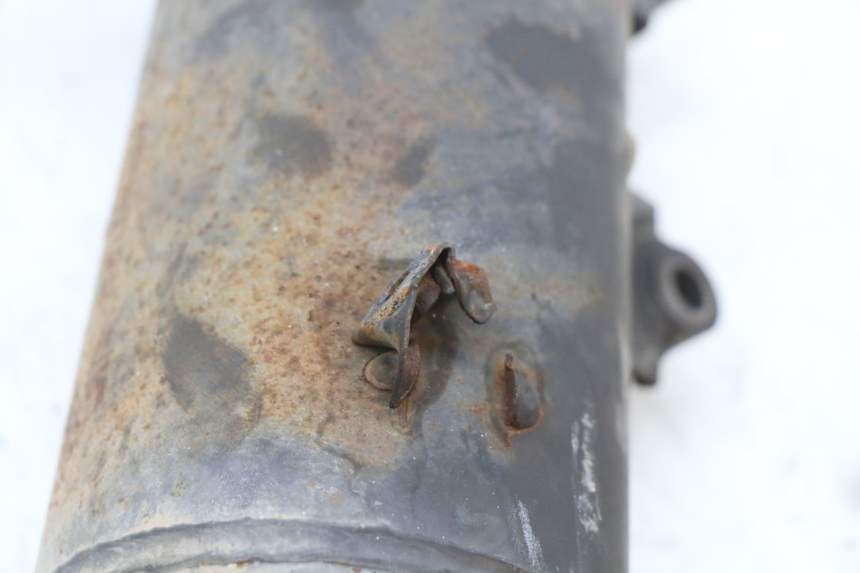 photo de AUSPUFF LONGJIA EASY MAX 125 (2020 - 2024) - Details der Befestigungspunkte