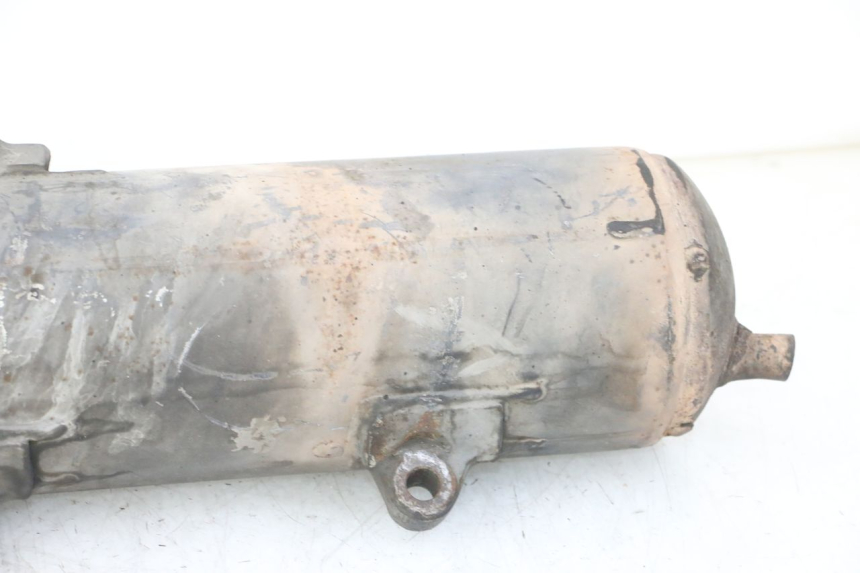 photo de AUSPUFFTOPF HONDA FES S-WING SWING ABS 125 (2007 - 2015) - Zoom auf Komponenten