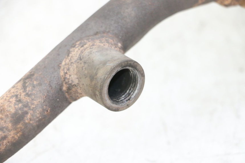 photo de AUSPUFFTOPF HONDA FES S-WING SWING ABS 125 (2007 - 2015) - Fokus auf die Struktur