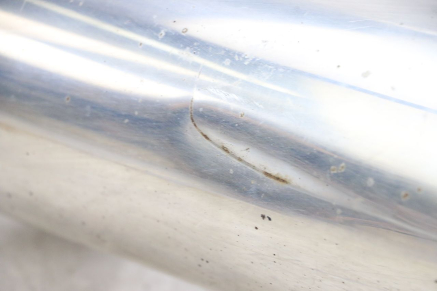 photo de AUSPUFFTOPF YAMAHA FJR ABS 1300 (2006 - 2012) - Hochauflösende Nahaufnahme