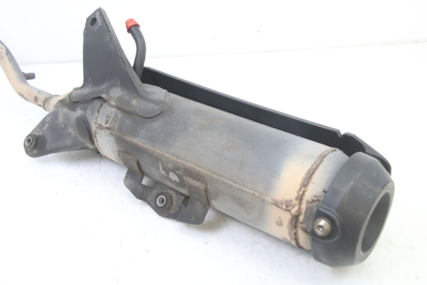 photo de AUSPUFF MBK FLAME X 125 (2007 - 2016) - Oberflächenzustand und Material