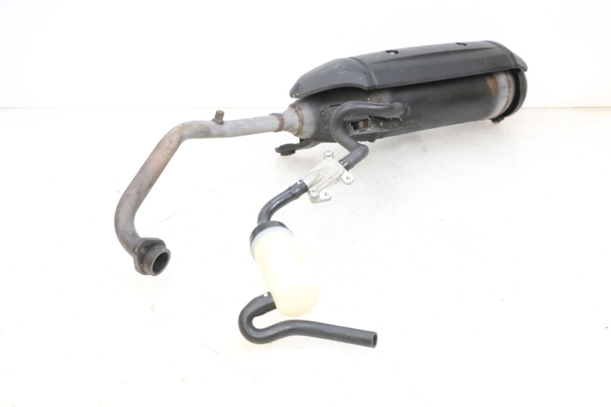 photo de AUSPUFF MBK FLAME X 125 (2007 - 2016) - Charakteristische Merkmale