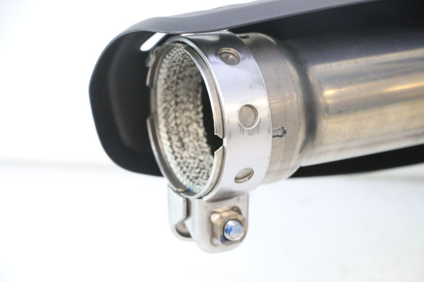 photo de AUSPUFF YAMAHA FZ8 800 (2010 - 2016) - Oberflächenzustand und Material