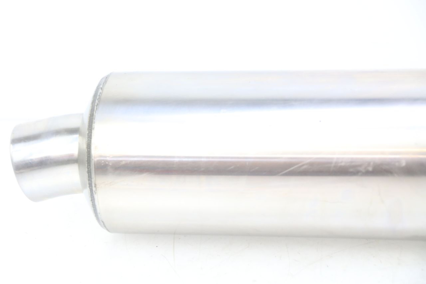 photo de AUSPUFFTOPF YAMAHA FZS FAZER 600 (1998 - 2001) - Fokus auf die Struktur