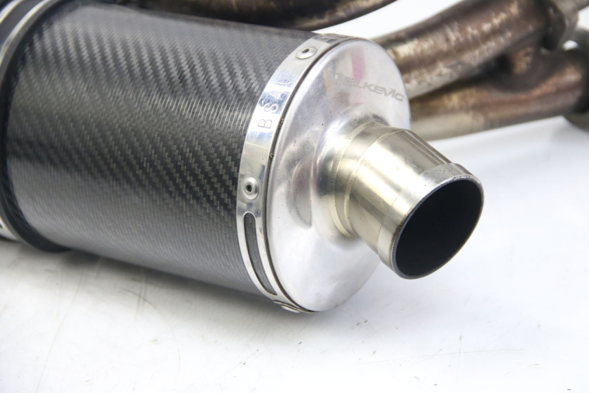 photo de AUSPUFF YAMAHA FZS FAZER 600 (2001 - 2003) - Technische Nahaufnahme