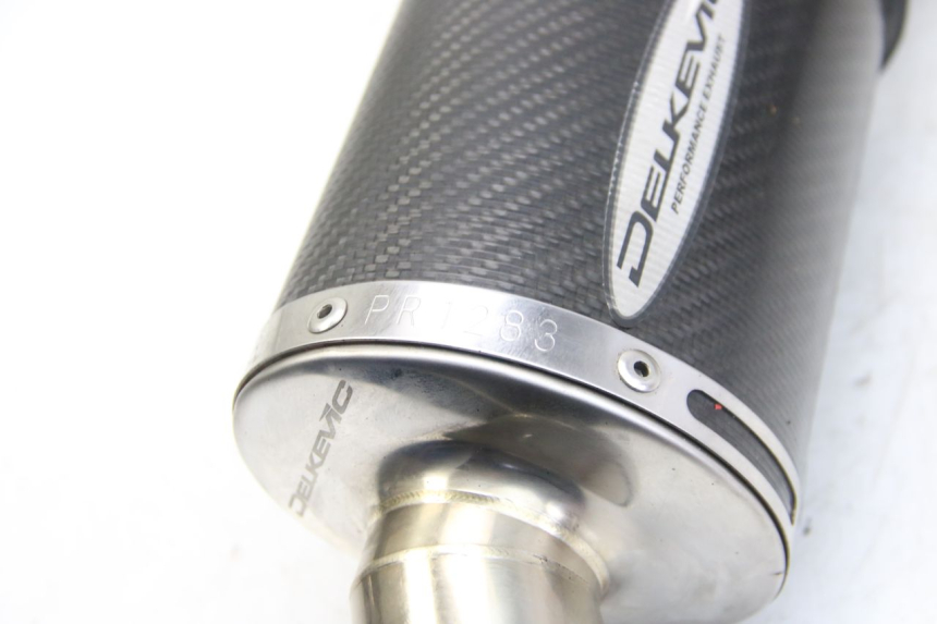 photo de AUSPUFF YAMAHA FZS FAZER 600 (2001 - 2003) - Oberflächenzustand und Material