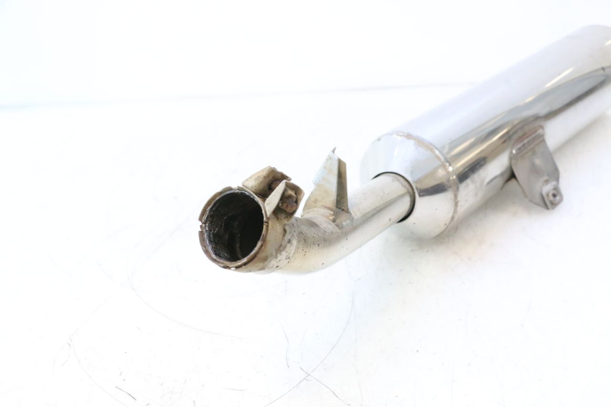photo de LINKS AUSPUFF YAMAHA FJR 1300 (2001 - 2005) - Oberflächenzustand und Material