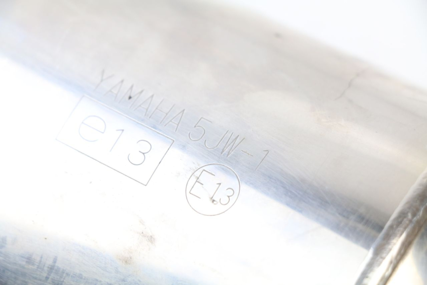 photo de LINKS AUSPUFF YAMAHA FJR 1300 (2004 - 2005) - Zoom auf Gebrauchszustand