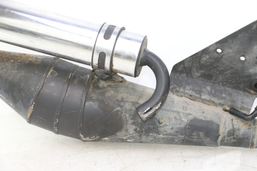 photo de AUSPUFF VASTRO GP 2T 50 (2013 - 2017) - Fokus auf die Struktur