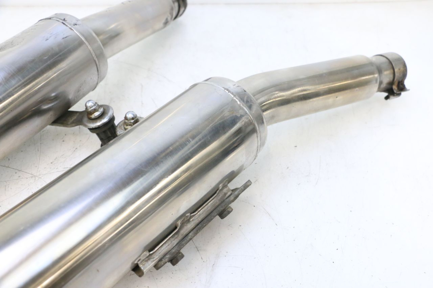 photo de AUSPUFF KAWASAKI GPX F ZX750F 750 (1986 - 1990) - Ergänzendes Produktfoto