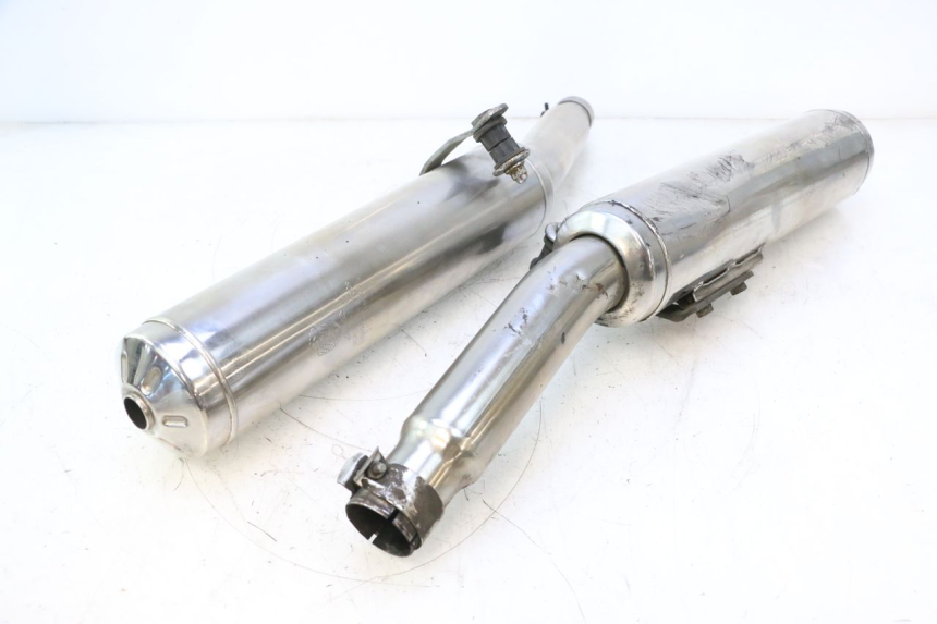 photo de AUSPUFF KAWASAKI GPX F ZX750F 750 (1986 - 1990) - Details der Befestigungspunkte