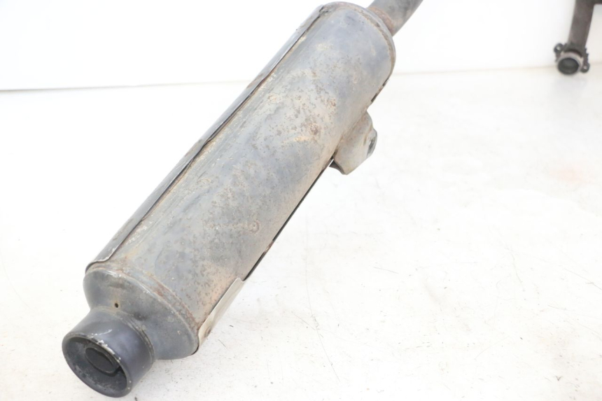 photo de AUSPUFF SUZUKI GS GSE 500 (2001 - 2003) - Hochauflösende Nahaufnahme