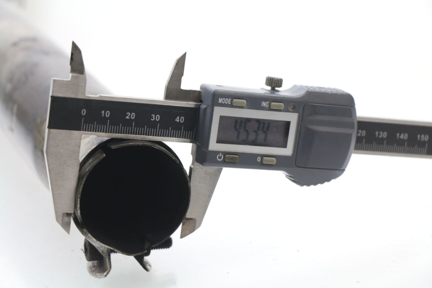 photo de AUSPUFF SUZUKI GSXF GSX F 600 (1988 - 1997) - Detailansicht des Bauteils