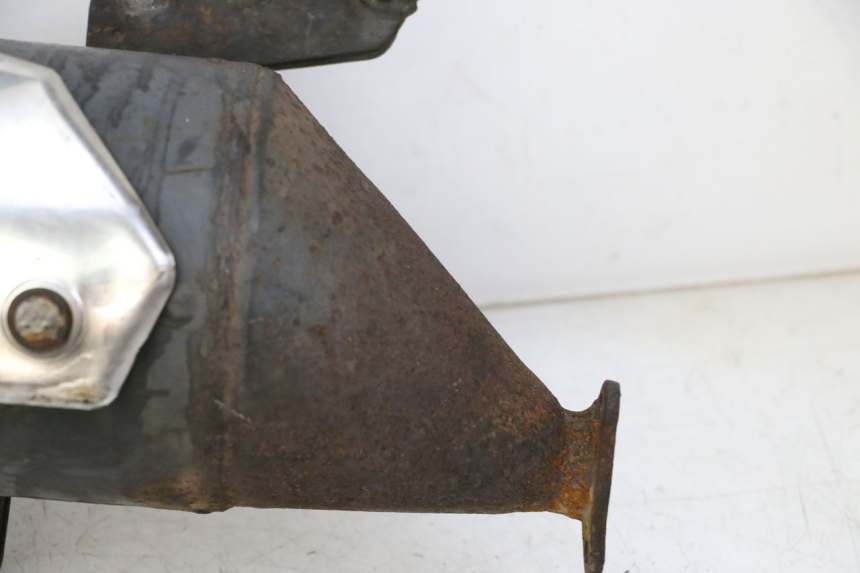 photo de AUSPUFF DAELIM HISTORY 125 (2001 - 2002) - Zoom auf Gebrauchszustand