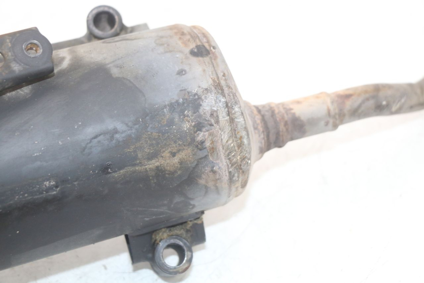 photo de AUSPUFFTOPF HONDA PCX (JF28) 125 (2009 - 2011) - Details der Befestigungspunkte