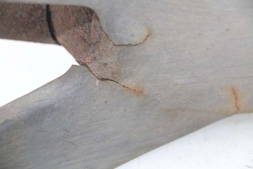 photo de AUSPUFF HAOTIAN HT125T-2 125 - Oberflächenzustand und Material