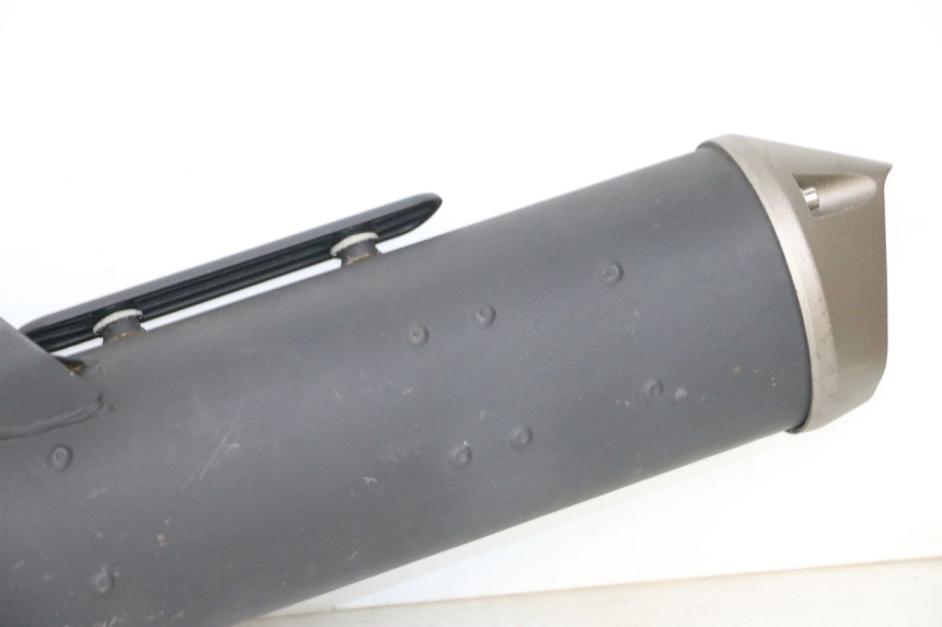 photo de AUSPUFF KIDEN KD125-G 125 (2018 - 2022) - Oberflächenzustand und Material