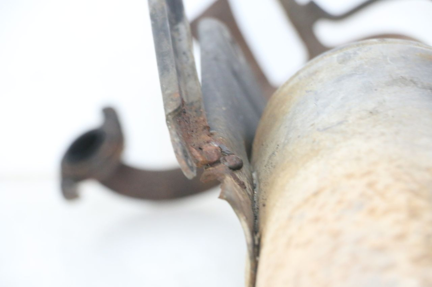 photo de AUSPUFFTOPF PEUGEOT KISBEE 2T 50 (2010 - 2017) - Zoom auf Komponenten