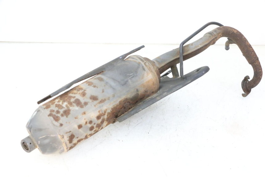 photo de AUSPUFFTOPF PEUGEOT KISBEE 2T 50 (2010 - 2017) - Zoom auf Gebrauchszustand