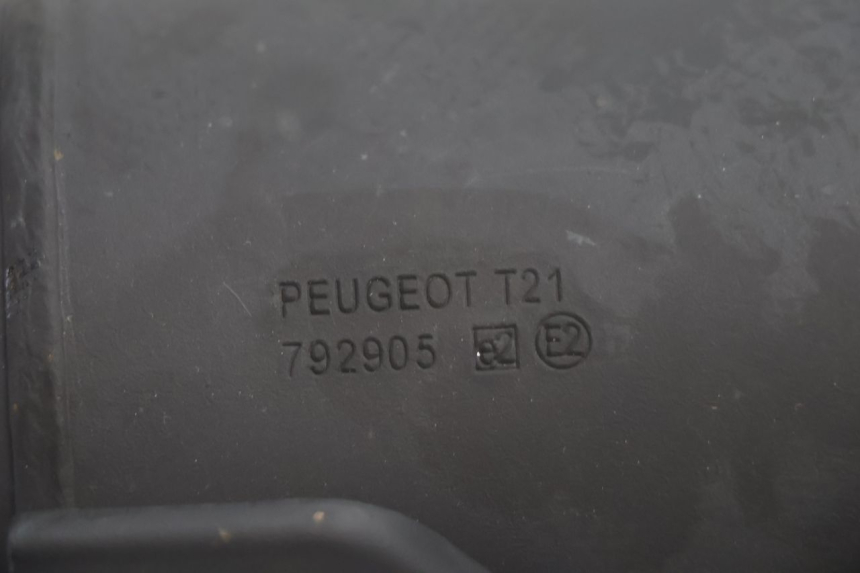 photo de AUSPUFF PEUGEOT KISBEE 2T 50 (2018 - 2022) - Alternative Perspektive