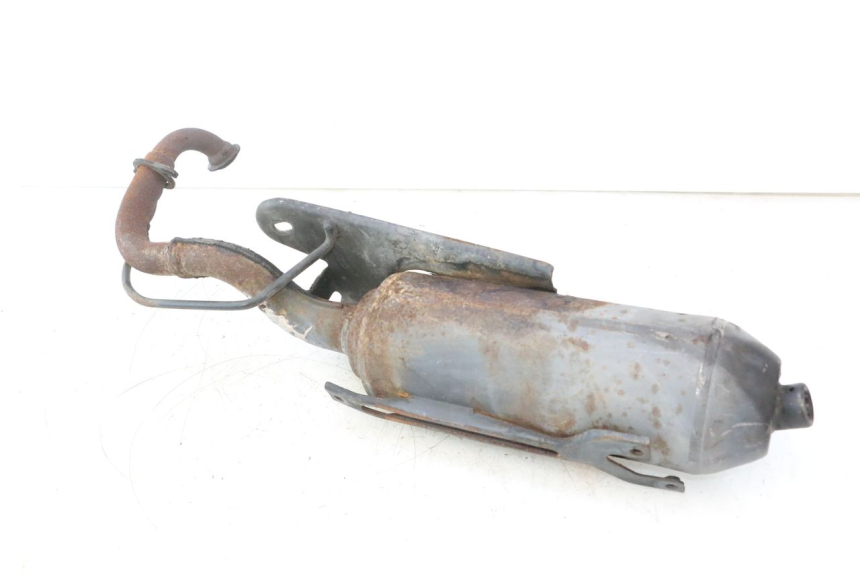 photo de AUSPUFFTOPF PEUGEOT KISBEE 2T 50 (2010 - 2017) - Hochauflösende Nahaufnahme