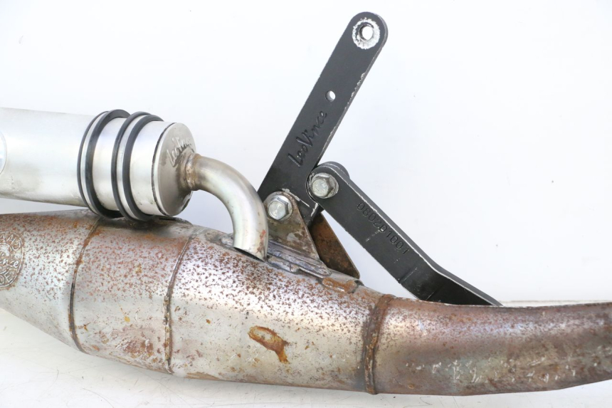 photo de AUSPUFF PEUGEOT LUDIX SNAKE 2T 50 (2004 - 2014) - Technische Nahaufnahme