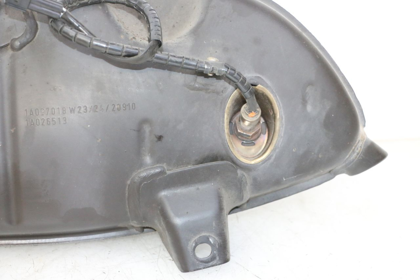 photo de AUSPUFF PIAGGIO MP3 HPE 310 (2024 - 2025) - Details der Befestigungspunkte