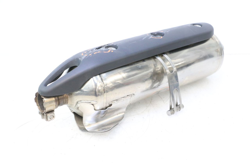 photo de AUSPUFFANLAGE PIAGGIO MP3 LT 400 (2007 - 2012) - Charakteristische Merkmale