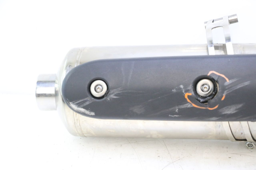 photo de AUSPUFFANLAGE PIAGGIO MP3 LT 400 (2007 - 2012) - Detaillierte Sichtprüfung
