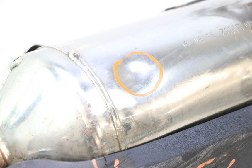photo de AUSPUFFANLAGE PIAGGIO MP3 LT 400 (2007 - 2012) - Zoom auf Gebrauchszustand