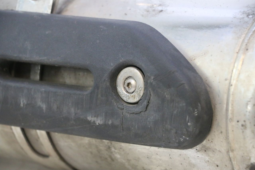 photo de AUSPUFFTOPF PIAGGIO MP3 500 (2011 - 2015) - Zoom auf Komponenten
