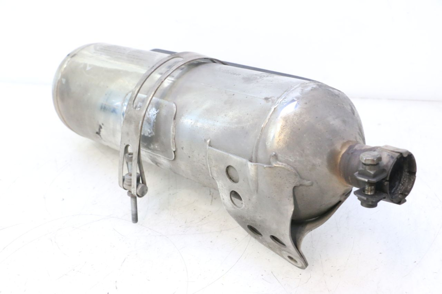 photo de AUSPUFFTOPF PIAGGIO MP3 500 (2011 - 2015) - Details der Befestigungspunkte
