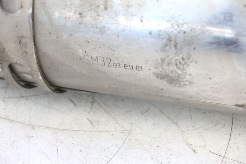 photo de AUSPUFFTOPF PIAGGIO MP3 500 (2011 - 2015) - Kennzeichnungen und Originalreferenzen