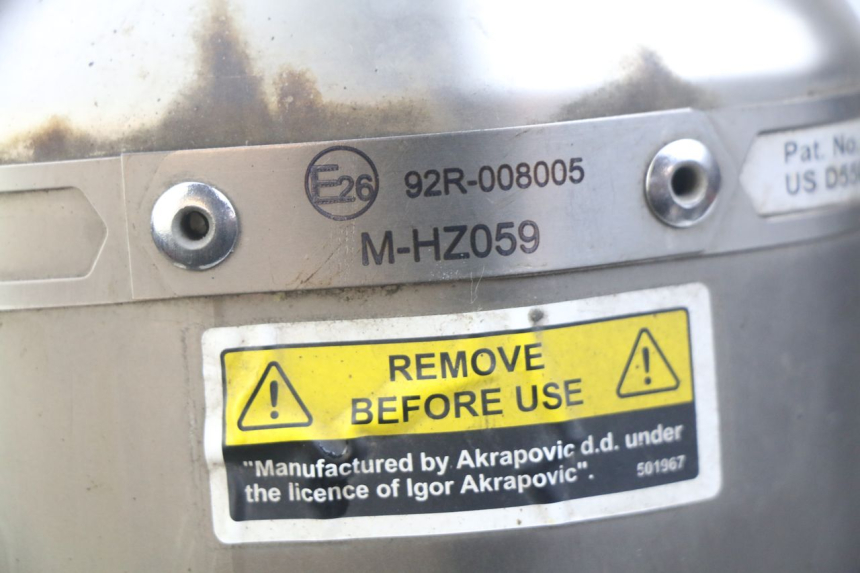 photo de AUSPUFFTOPF YAMAHA MT ABS 125 (2014 - 2018) - Details der Befestigungspunkte