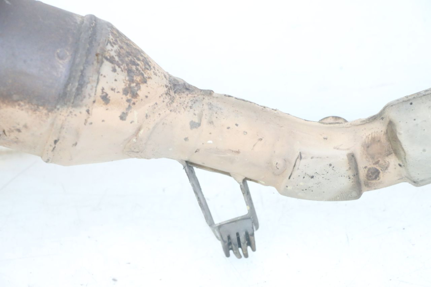 photo de AUSPUFF HONDA NTV DEAUVILLE ABS 700 (2007 - 2016) - Fokus auf die Struktur