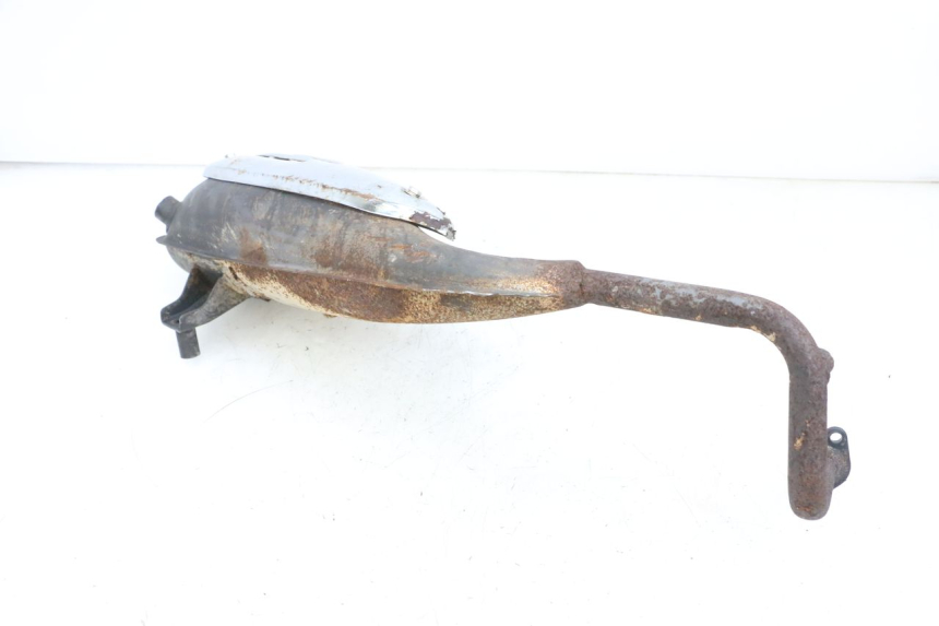 photo de AUSPUFF JM MOTORS OLDIES GT 4T 50 (2018 - 2025) - Fokus auf die Struktur