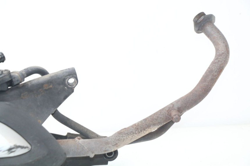 photo de AUSPUFF SYM ORBIT 2 4T 50 (2008 - 2017) - Oberflächenzustand und Material