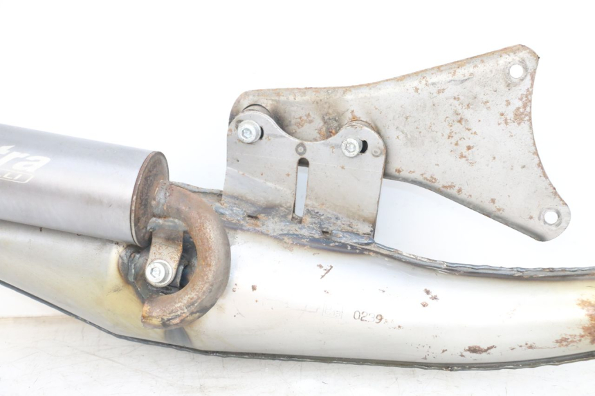 photo de AUSPUFF MBK OVETTO ONE 2T 50 (2013 - 2017) - Zoom auf Komponenten